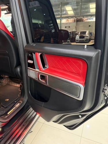 Mercedes Benz G63