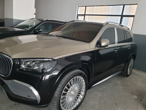 Mercedes -GLS600 -2022