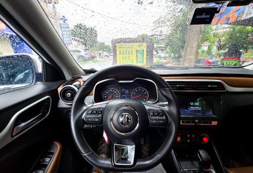 MG ZS 2020 White​ - Free 70mai មុខ​ក្រោយ,​ គុជ​ VIP​ (LED) 470$