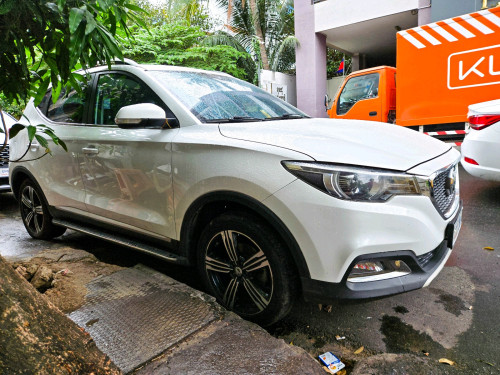 MG ZS 2020 White​ - Free 70mai មុខ​ក្រោយ,​ គុជ​ VIP​ (LED) 470$