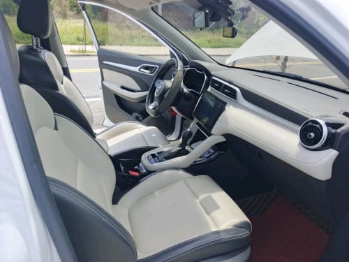 MG ZS 2023