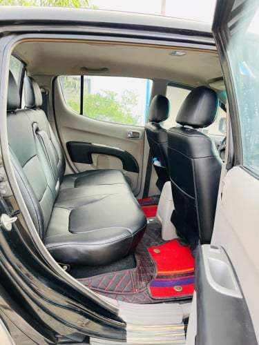 Mitsubishi Triton ឆ្នាំ2007 អូតូប៉ុងពីរម៉ាស៊ីនធំ