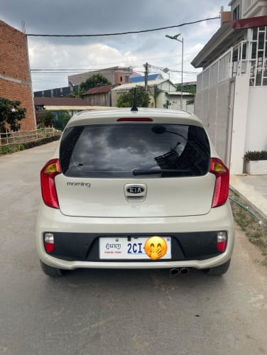 Morning 012ប្រើសោឡានថ្មីលក់7300ចចារ086511160