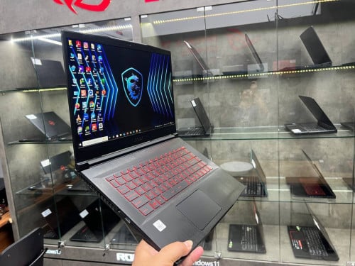 Msi GF63 Thin 11UC (Gaming&Design)