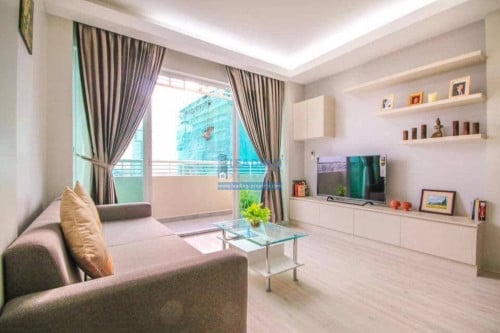 N224 | 2 Bedrooms Beautiful Apartment with Gym and Pool For Rent