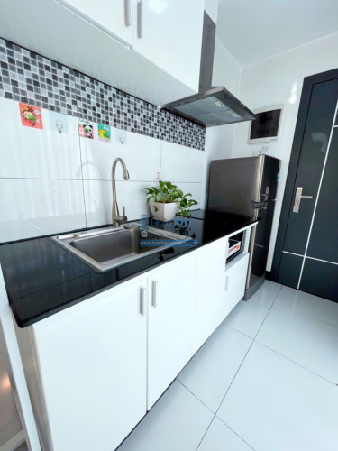 N258 | Studio Apartment in BKK3 with Swimming Pool and Gym
