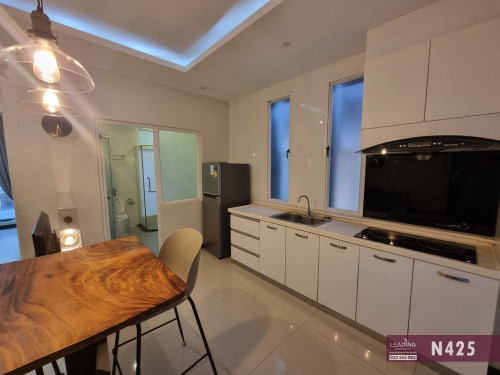 N425 | Rooftop Pool and Gym Serviced Apartment 1 Bedroom For Rent Near Exchange Sq