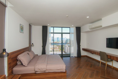 N431 | Luxury 1 Bedroom Apartment with Swimming Pool and Gym in BKK1