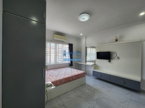 N547 | Western Studio Apartment For Rent in Toul Sangke Area