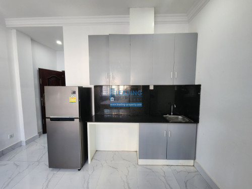 N547 | Western Studio Apartment For Rent in Toul Sangke Area