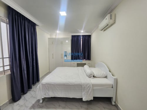 N595 | Serviced Apartment 2 Bedrooms For Rent Near Toul Tom Pong Market