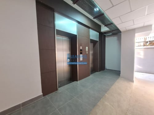 N967 | Bright and Clean Studio Apartment with Lift For Rent in Chroy Changva