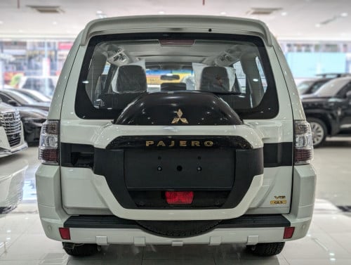 New Pajero 2022