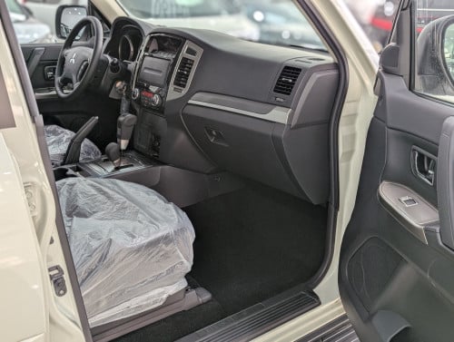 New Pajero 2022