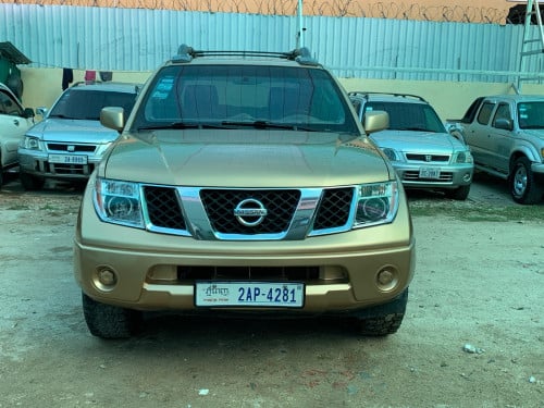 Nissan Frontier ឆ្នាំ 05 ប៉ុង1 សាំង + ហ្គាស