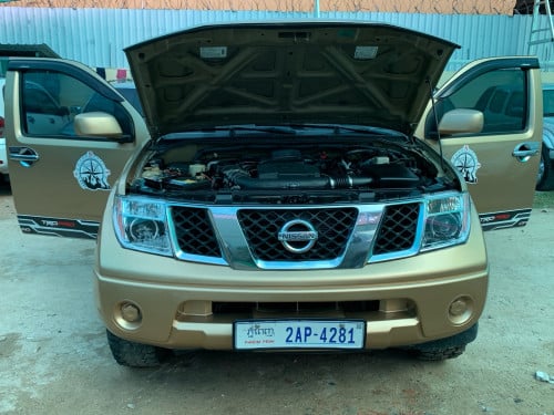 Nissan Frontier ឆ្នាំ 05 ប៉ុង1 សាំង + ហ្គាស