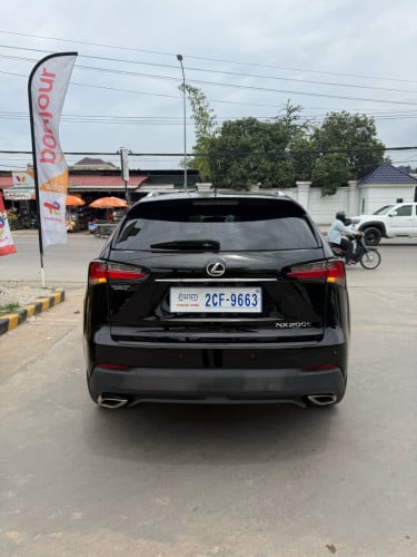 Nx200T ឆ្នាំ 2015 Luxury B3 P1