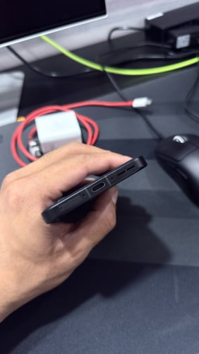 Oneplus 15 មួយទឹក 98% (Global Firmware)