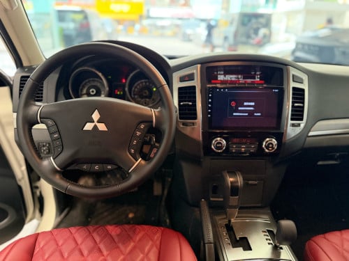 Pajero 2022