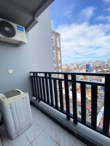 Pool Gym 1Bedroom Condo near st 271 Mega Mall