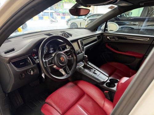 Porsche Macan 2015 Tax Paper Red Interior
