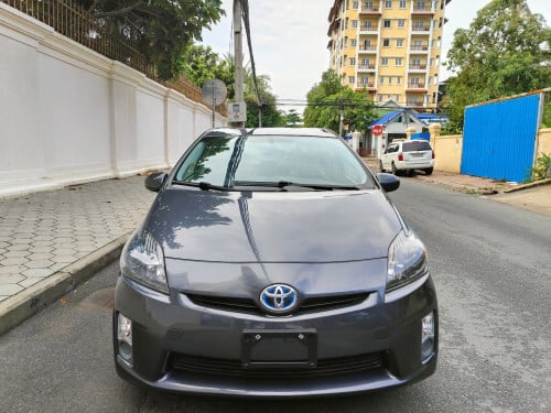 Prius 011 Options 4 ម៉ាញេJBLអេក្រង់ធំ ពូកស្បែកហ្សុីន កង់ស្អាតទាំង៤
