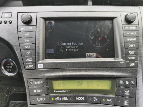 Prius 011 Options 4 ម៉ាញេJBLអេក្រង់ធំ ពូកស្បែកហ្សុីន កង់ស្អាតទាំង៤