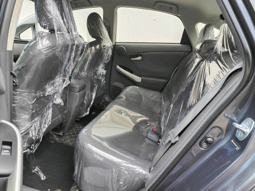 Prius 011 Options 4 ម៉ាញេJBLអេក្រង់ធំ ពូកស្បែកហ្សុីន កង់ស្អាតទាំង៤