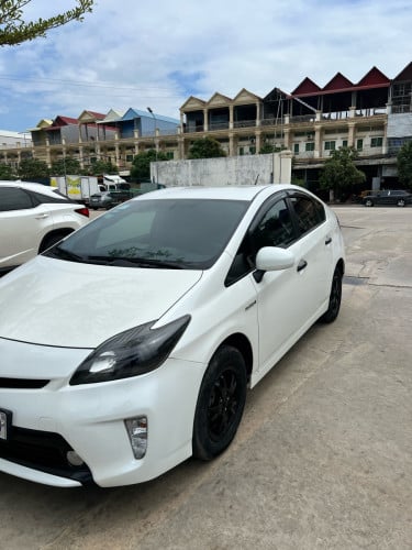 Prius 012 options 4🥇