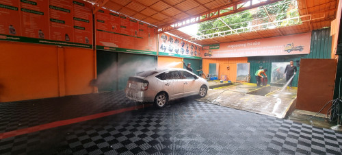 Prius 04   ហ្វូលអប់សិន ម្ចាសដើមចង់លក់