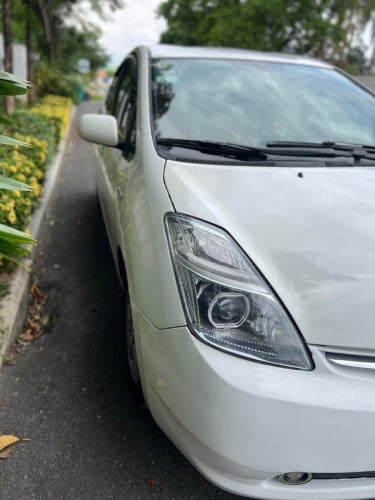 Prius 2005 Full Option