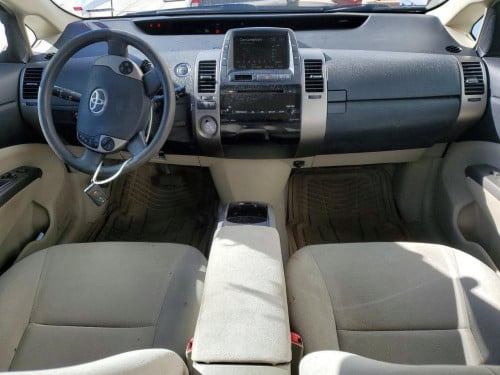 Prius 2008 Half Full Touring