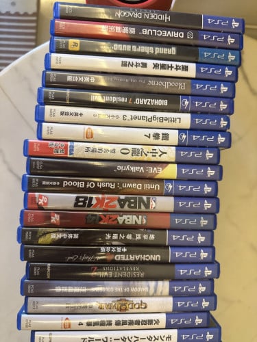 PS4, PSVR, 40+ games, one laser gun, two controllers – all bundled at a super low price.