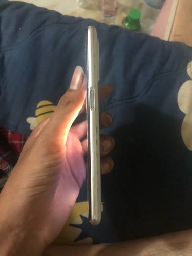 Realme 6 35$