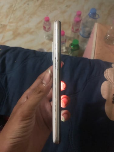 Realme 6 35$