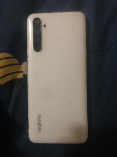 Realme 6 35$
