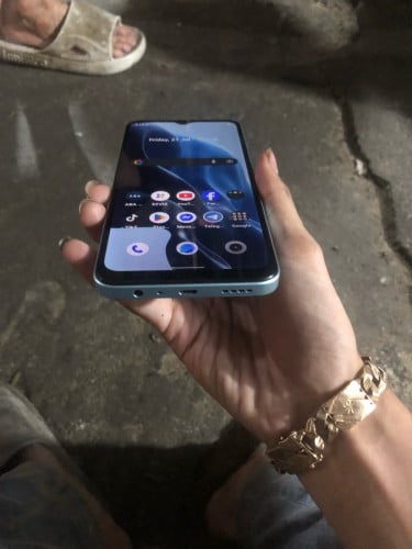 Realme c33 50$នៅស្អាត98.50% Ram 4+4 64gb
