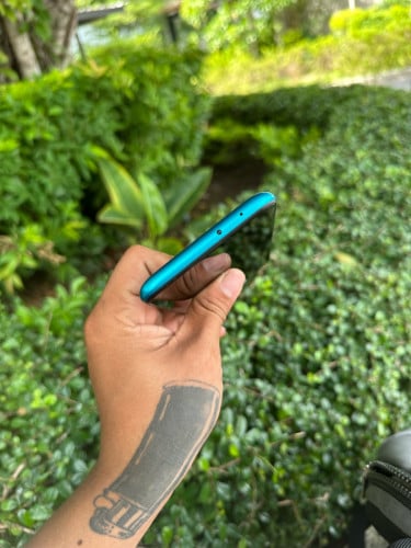 Redmi 9 Ram4+2 128g ស្នុំសុីន global លក់35$ដាច់