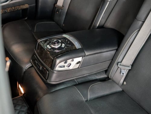 Roll Royce Ghost 2011