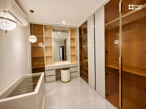 Ross Condo Tonel Bassac -Ref: KHRA917 2BR | 26F | 190sqm Rental Price: $1700/month