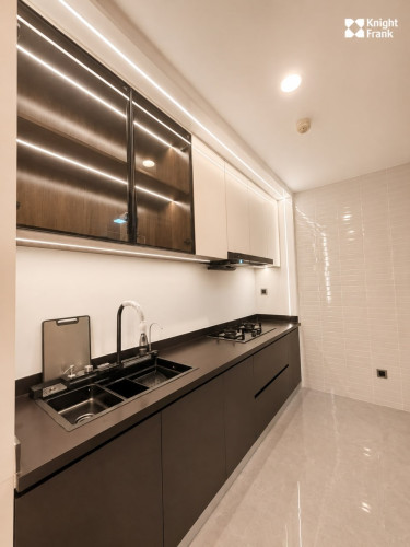 Ross Condo Tonel Bassac -Ref: KHRA917 2BR | 26F | 190sqm Rental Price: $1700/month