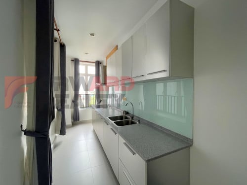 RUSSIAN MARKET 2BR| 2BATH| FULLY FURNISHED| GYM-D