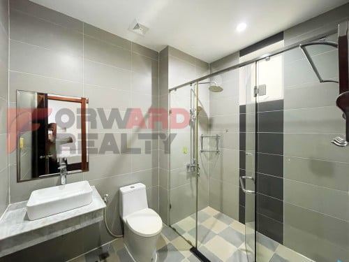 RUSSIAN MARKET 2BR| 2BATH| FULLY FURNISHED| GYM-D