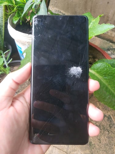 S21 ultra ខូចអេក្រង់ បែកថាច់