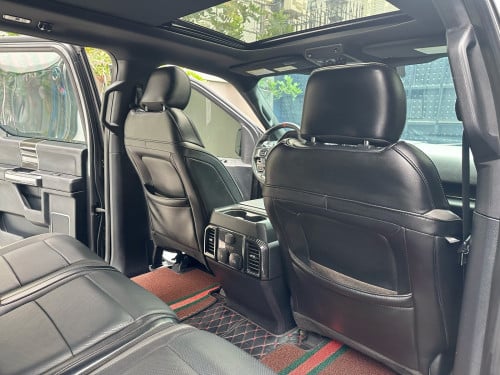 Sale Ford Raptor F-150 ឆ្នាំ​2020​ Fulloption ម្ចាស់​ដើម​ទិញ​ថ្មី​ខ្លាញ់​គោ