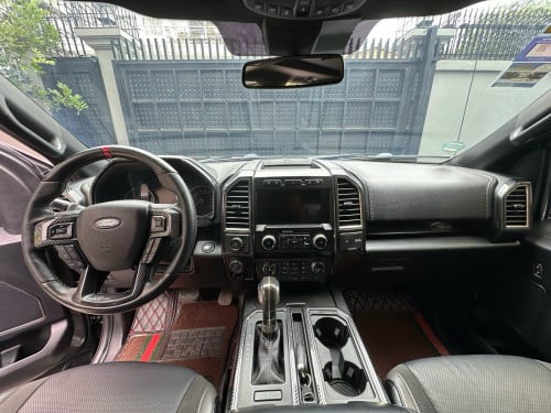 Sale Ford Raptor F-150 ឆ្នាំ​2020​ Fulloption ម្ចាស់​ដើម​ទិញ​ថ្មី​ខ្លាញ់​គោ