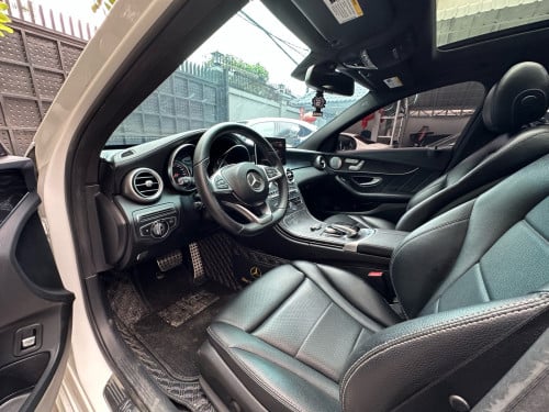Sale Mercedes Benz C300 AMG Fulloption ក្រដាស​ពន្ធ​
