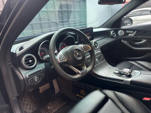 Sale Mercedes Benz C300 AMG Fulloption ក្រដាស​ពន្ធ​
