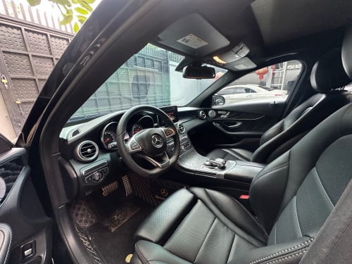 Sale Mercedes Benz C300 AMG Fulloption ក្រដាស​ពន្ធ​