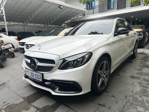 Sale Mercedes Benz C300 up C63 Fulloption 4មុឺនម៉ៃហ្សុីន​